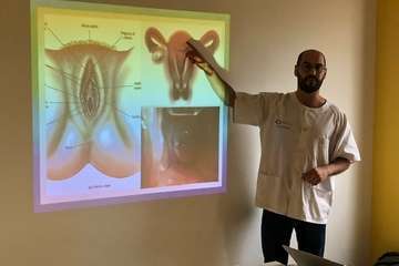 Personal del Centro de Salud de Las Remudas participa en la Semana de la Salud celebrada en el barrio (Foto TA)